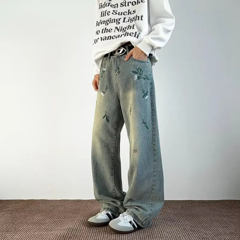 Embroidered Straight-Leg Jeans – Trendy High Street Style