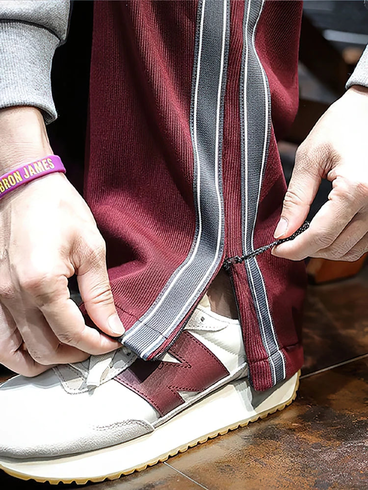 Side-Zip Sweatpants – Baggy Cargo Sport Style