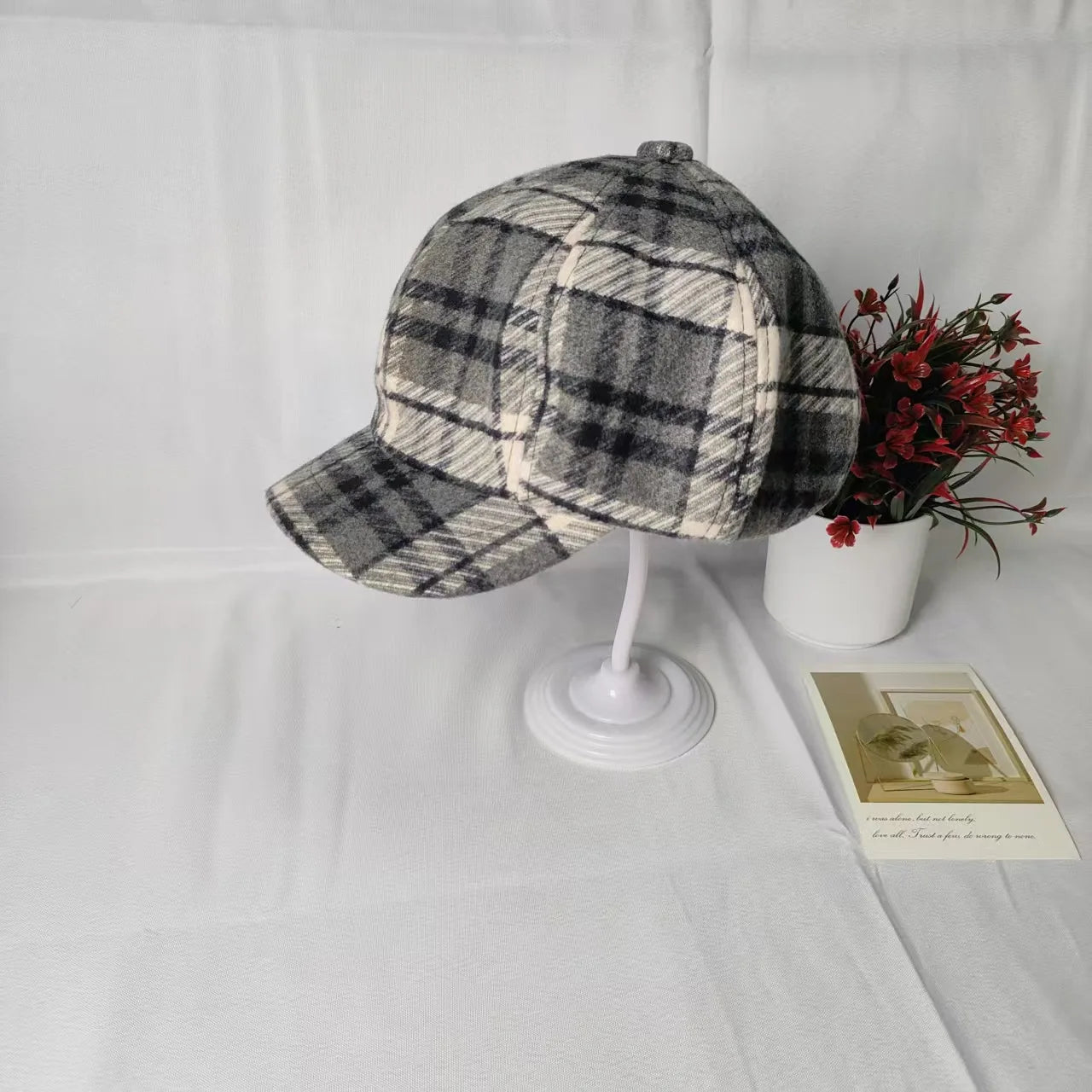 Wool Plaid Duckbill Hat — Retro British Style