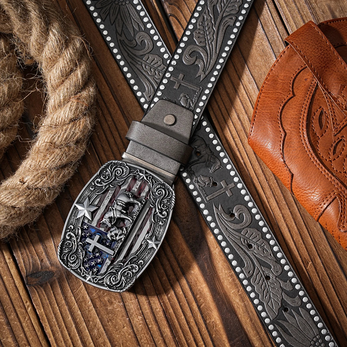 Classic Retro Western Belt — PU Leather