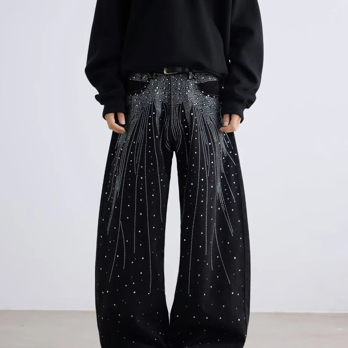 Rhinestone Star Jeans – High Waist Retro Style